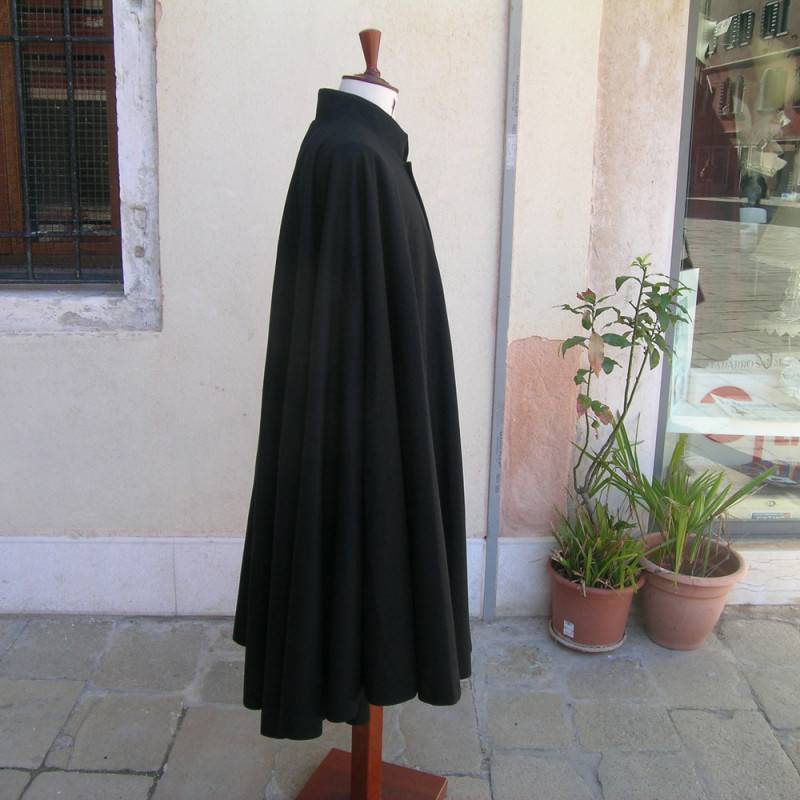 Diplomatique Diplomatique