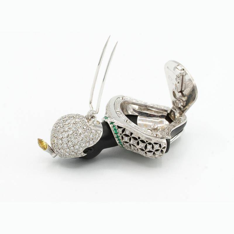 Broche “moreno” Broche “moreno”