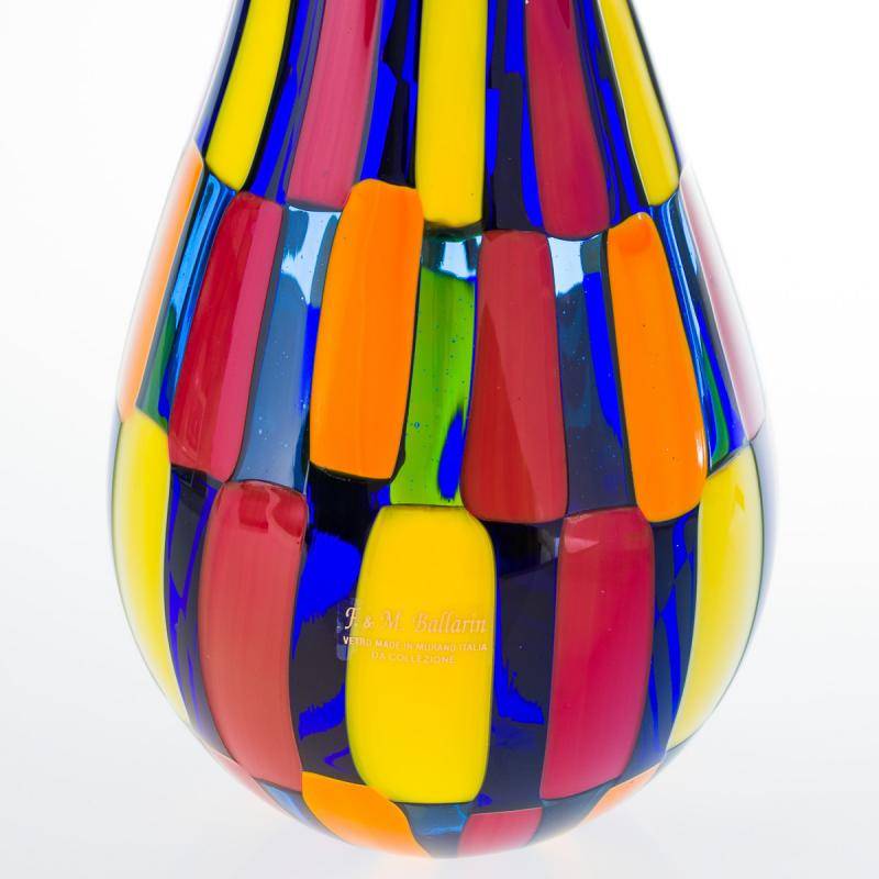 servizio di bicchieri e caraffa... servizio di bicchieri e caraffa...