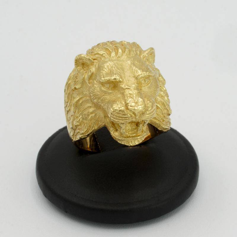 Anello leone