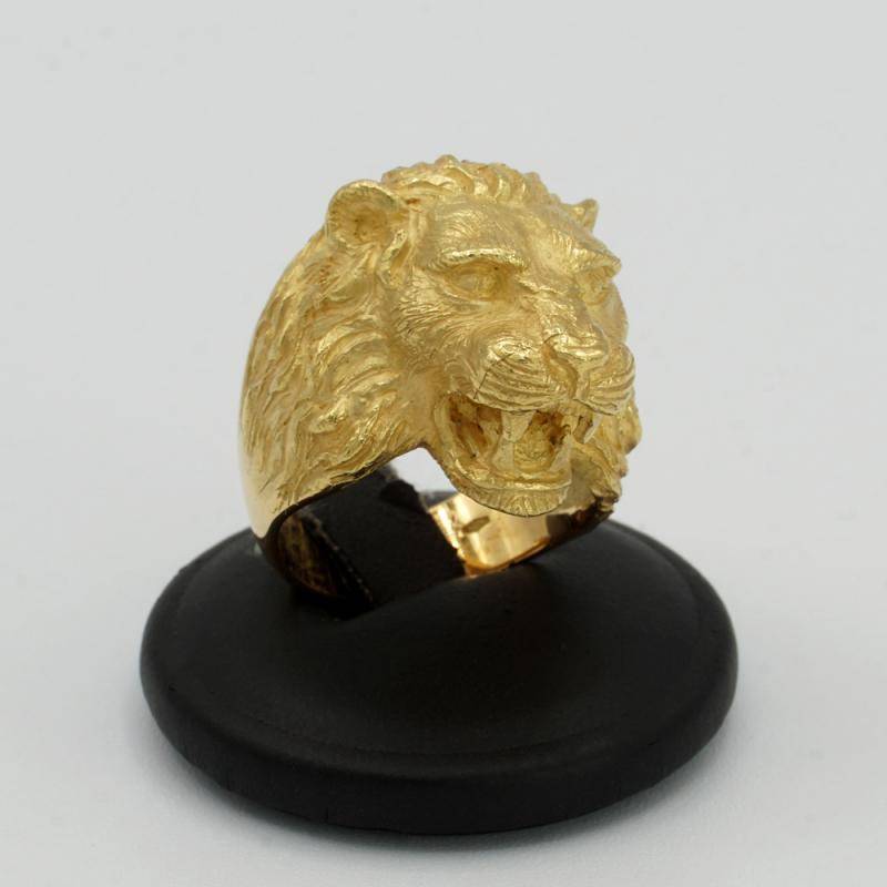 Anillo hotsell oro leon