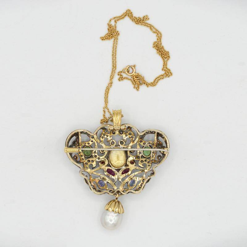 Broche classique Broche classique