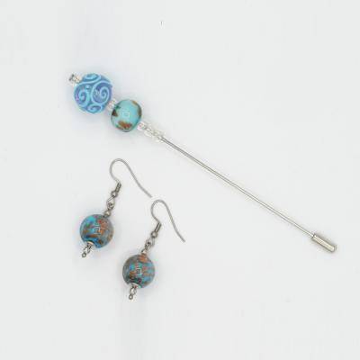 Conjunto de pendientes con...