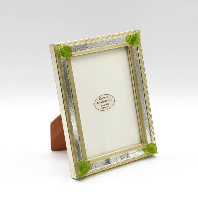 Frame with small leaves