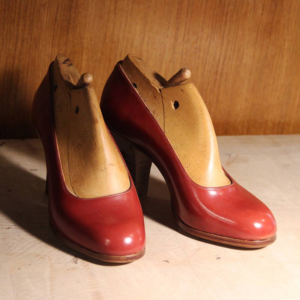 Women's footwear made to...