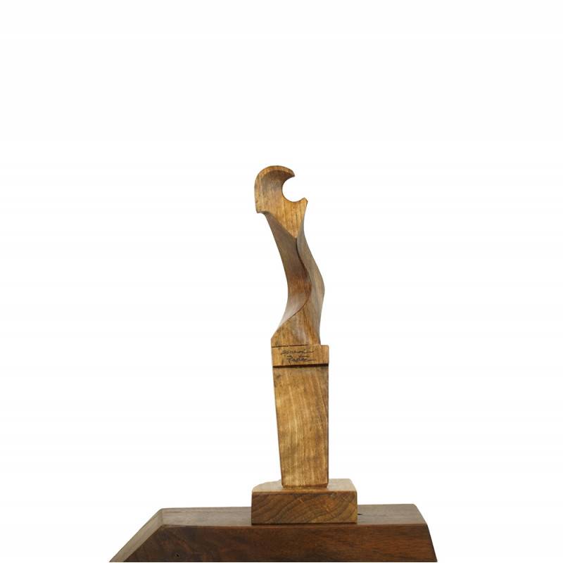 Modellgondelrudergabel im reduzierten... Modellgondelrudergabel im reduzierten...