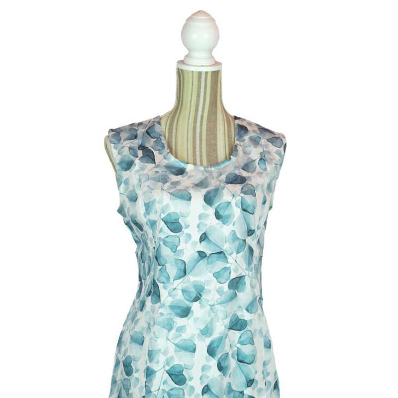 Polimnia - dress with a jewel button... Polimnia - dress with a jewel button...