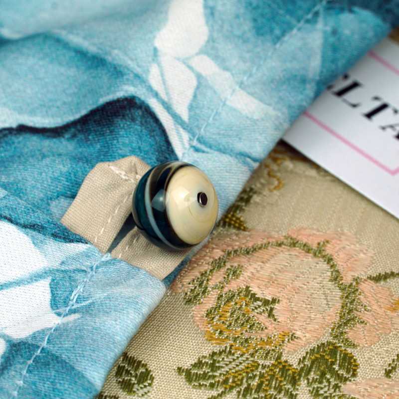 Polimnia - dress with a jewel button... Polimnia - dress with a jewel button...