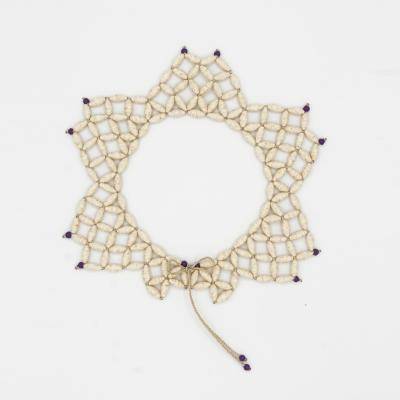 Воротник "Цветок каперса"