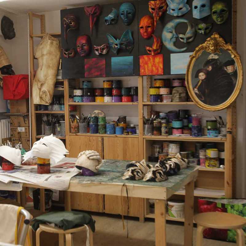 Tour guida per venezia tra gli artigiani storici - Venice guide tour hidden venice - Ca’ Macana - Maschere veneziane Tour guida per venezia tra gli artigiani storici - Venice guide tour hidden venice - Ca’ Macana - Maschere veneziane