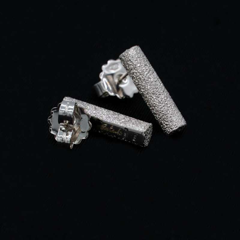 orecchini in argento a cilindro orecchini in argento a cilindro