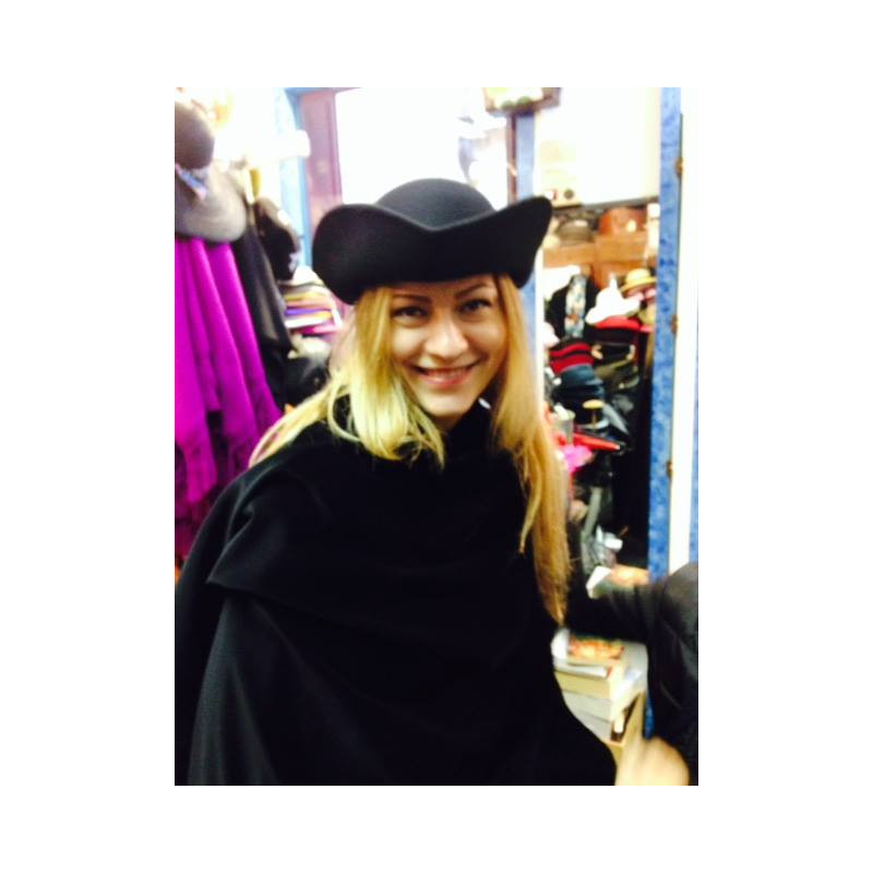 Venetian tricorn - black women's felt... Venetian tricorn - black women's felt...