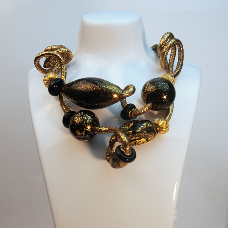 Twist two-turn necklace with Murano...