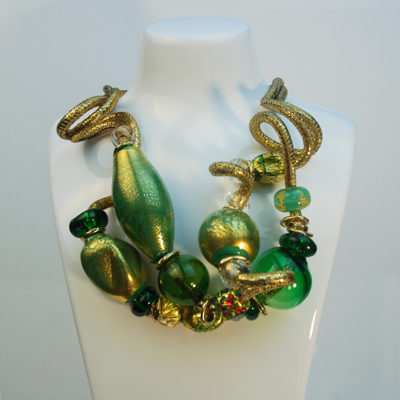 Twist two-turn necklace with Murano...