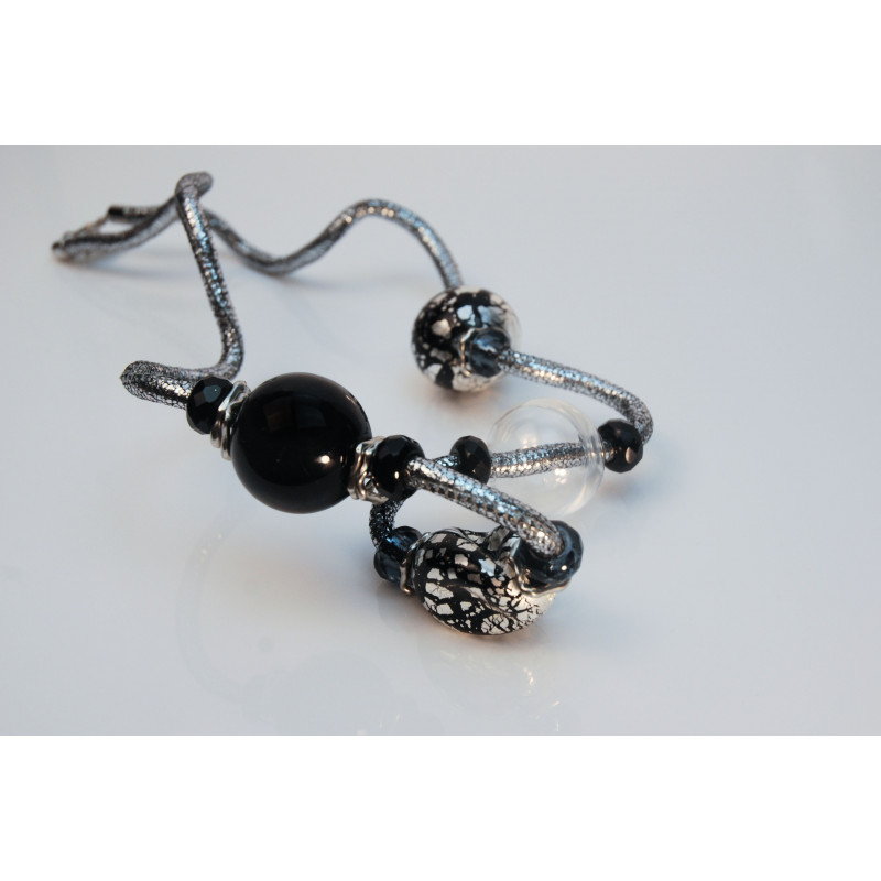 Twist collana con perle in vetro... Twist collana con perle in vetro...