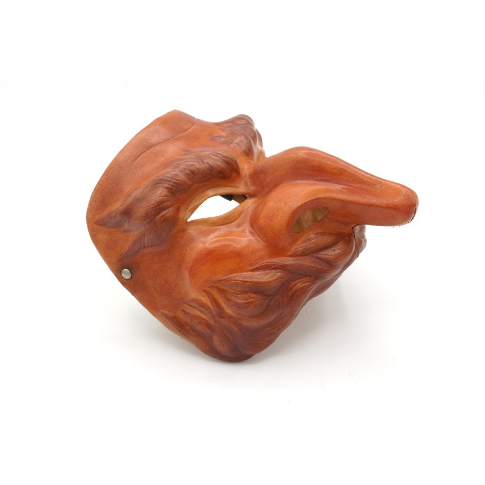 Capitano con barba e baffi...