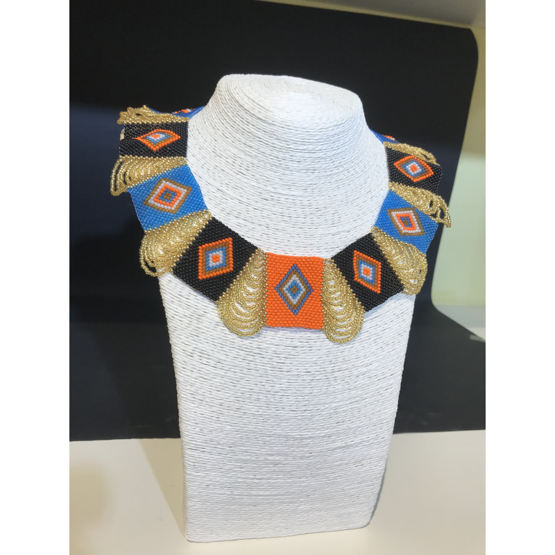 Set collana ed orecchini 'Africa' con... Set collana ed orecchini 'Africa' con...