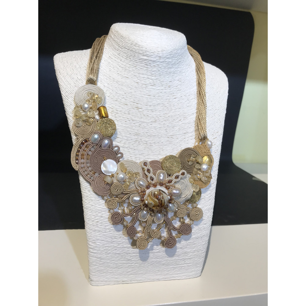 "Silk" necklace with Murano...