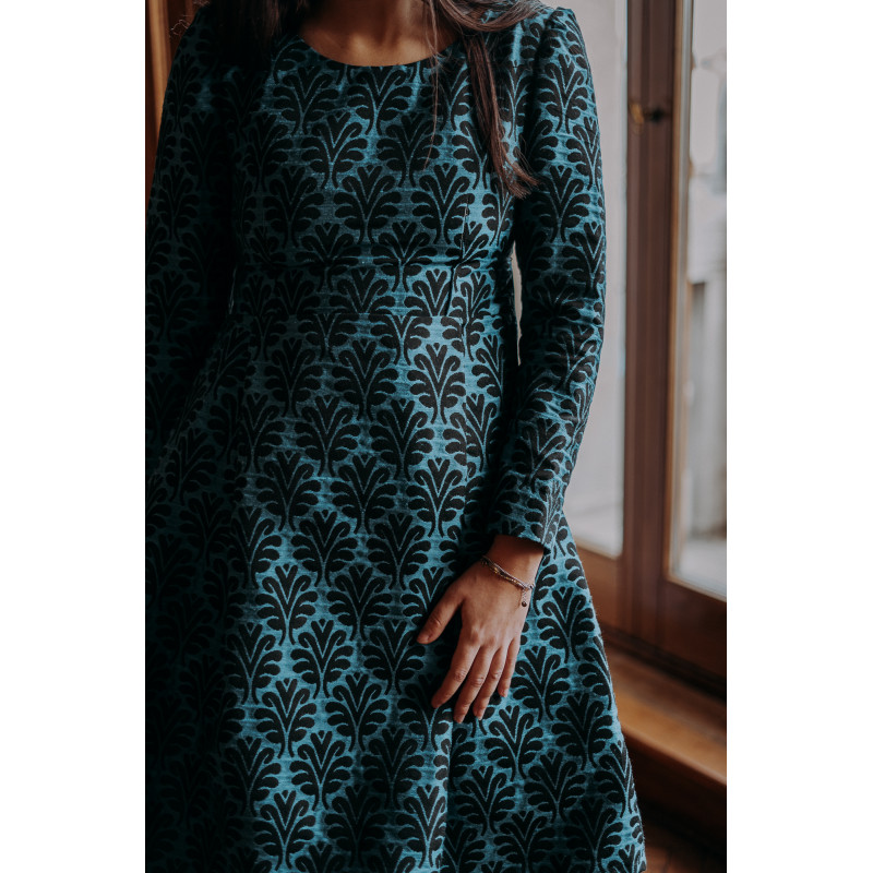 Abito "Spontanea" in damascato di... Abito "Spontanea" in damascato di...