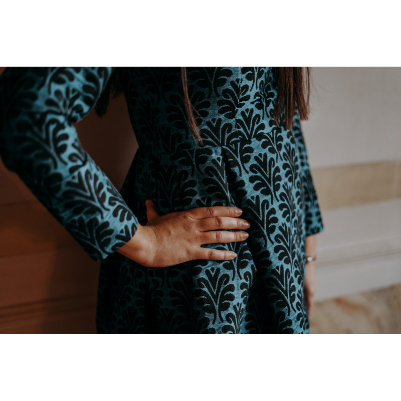 Abito "Spontanea" in damascato di... Abito "Spontanea" in damascato di...