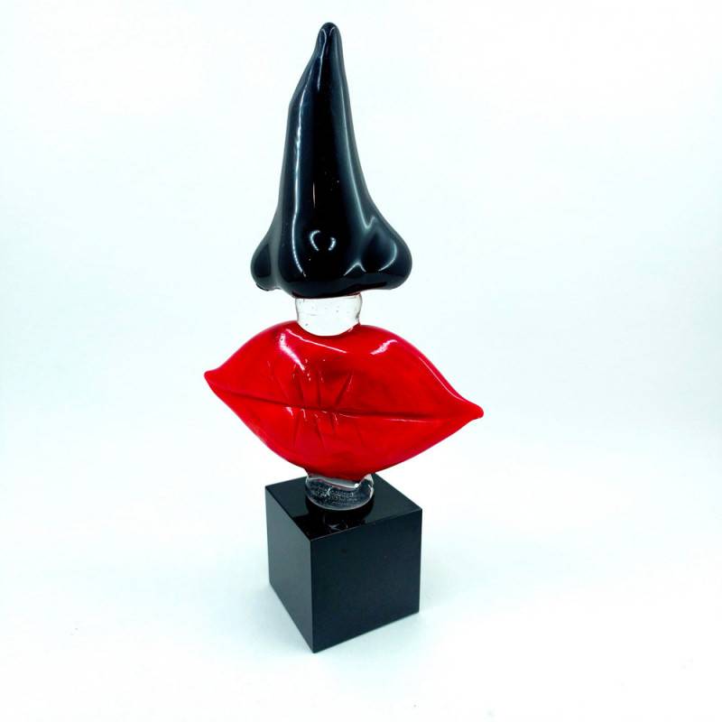 Sculpture artistique bouche et nez...