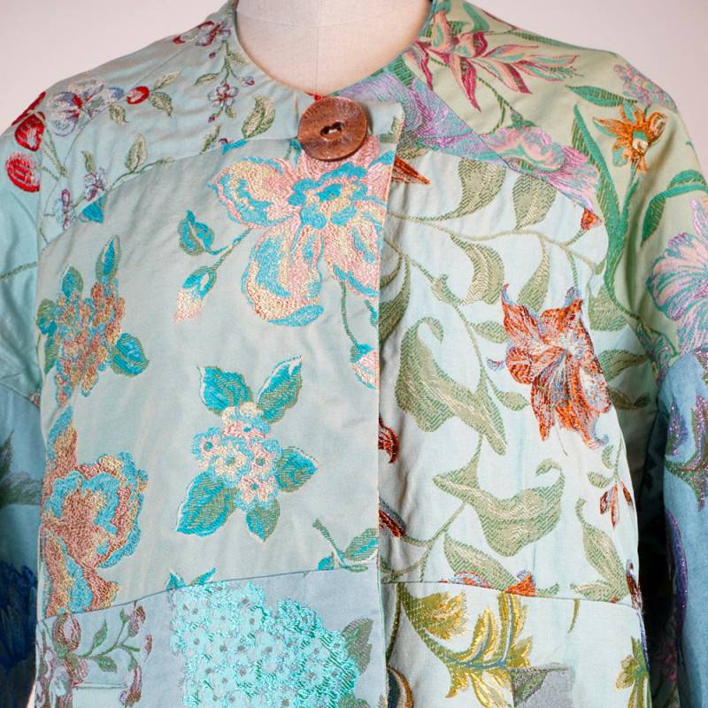 Oversize floral patchwork overcoat Oversize floral patchwork overcoat