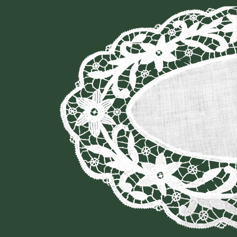 Burano lace oval centrepiece Burano lace oval centrepiece