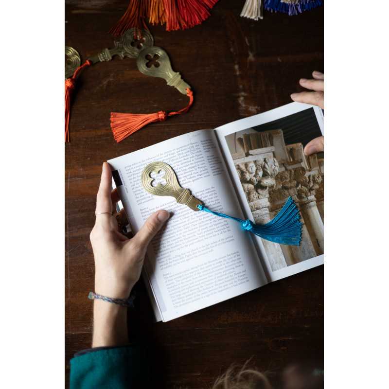 Bookmark / Placeholder Bookmark / Placeholder