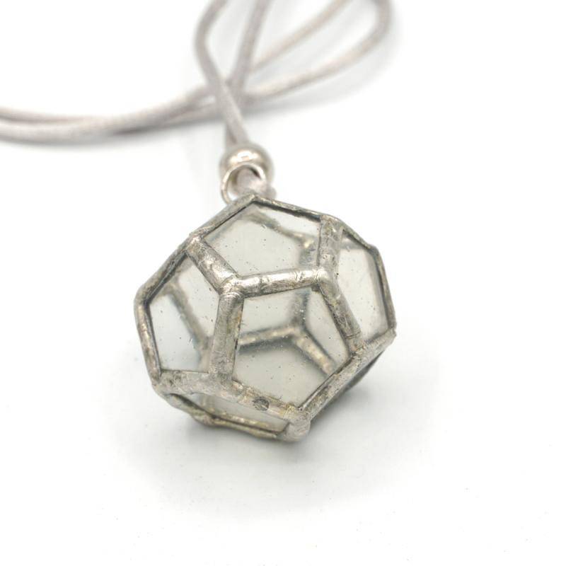 Ciondolo dodecaedro Ciondolo dodecaedro